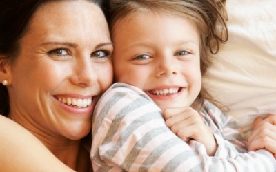 5 Quick Ways Moms Can Look Less Tired