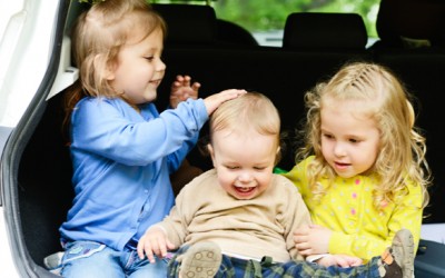 10 Things Happening In Every Mom's Car
