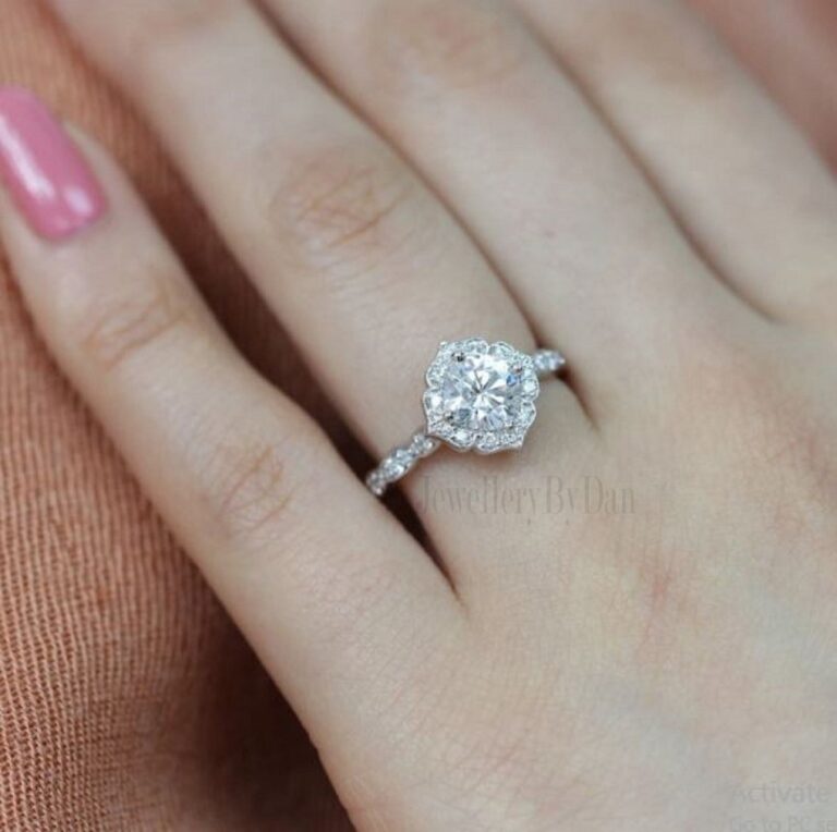 I'm Obsessed With Moissanite Engagement Rings - Love and Marriage