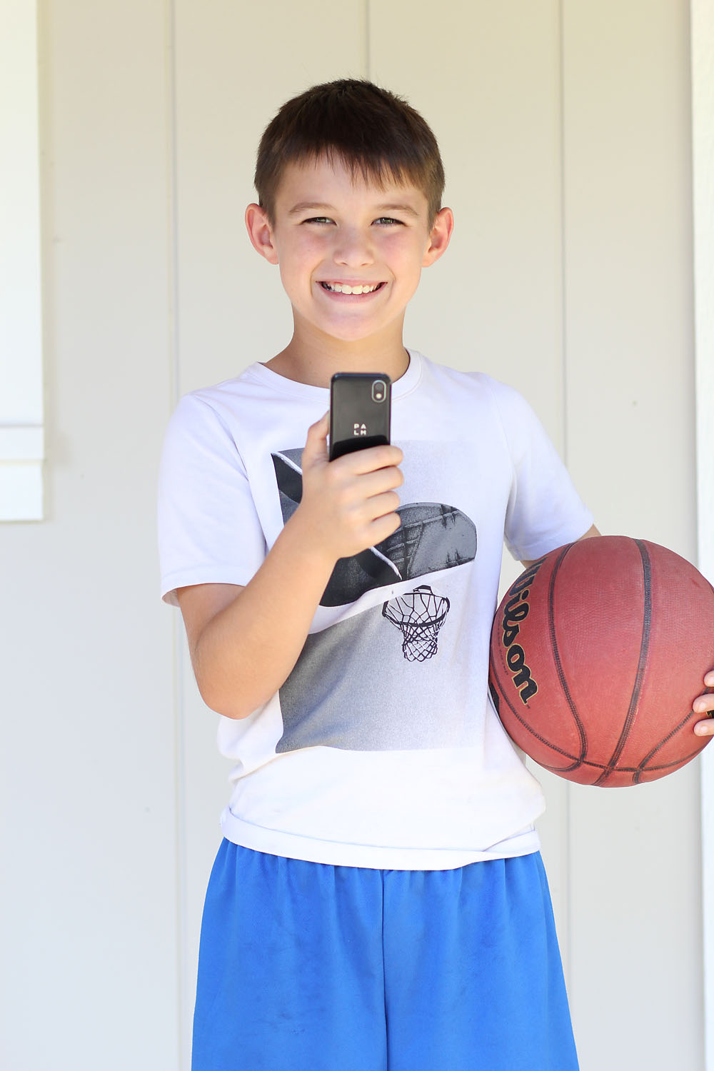 The Coolest Introductory Cell Phone for Kids - Palm Phone
