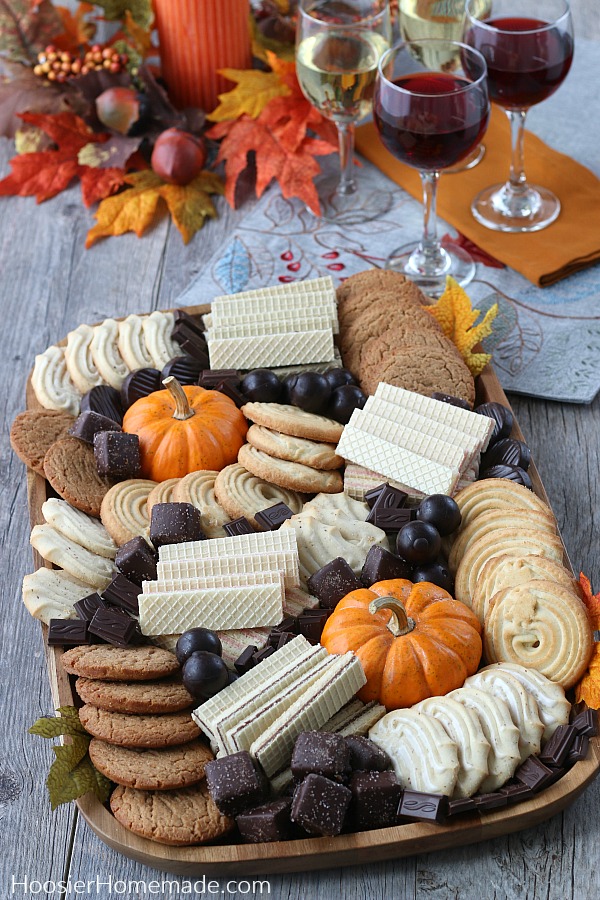 Fall Thanksgiving Theme Charcuterie Board