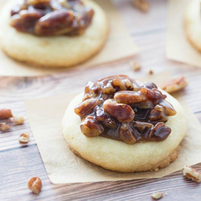 Thanksgiving Cookies - Pecan pie sugar cookies