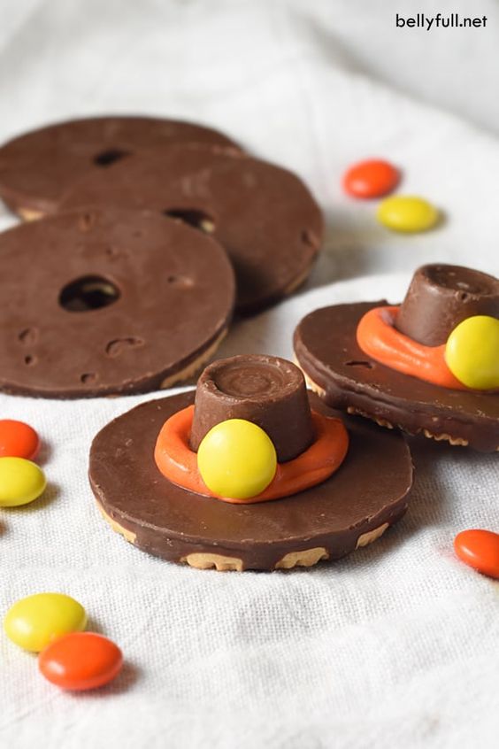 Thanksgiving Cookies - No-Bake Pilgrim Hats with Rolo's and M&Ms