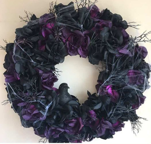 DIY Halloween Black Rose Wreath craft 