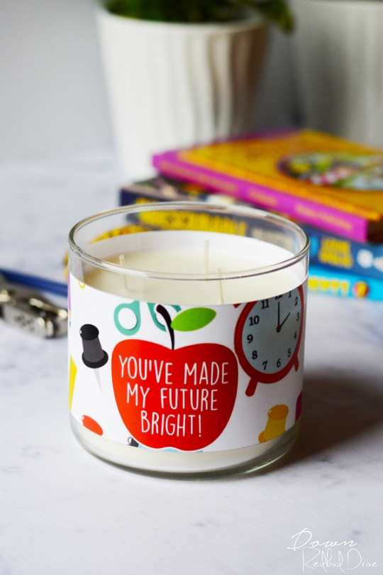 DIY Candle with printable - easy end of year teacher gifts