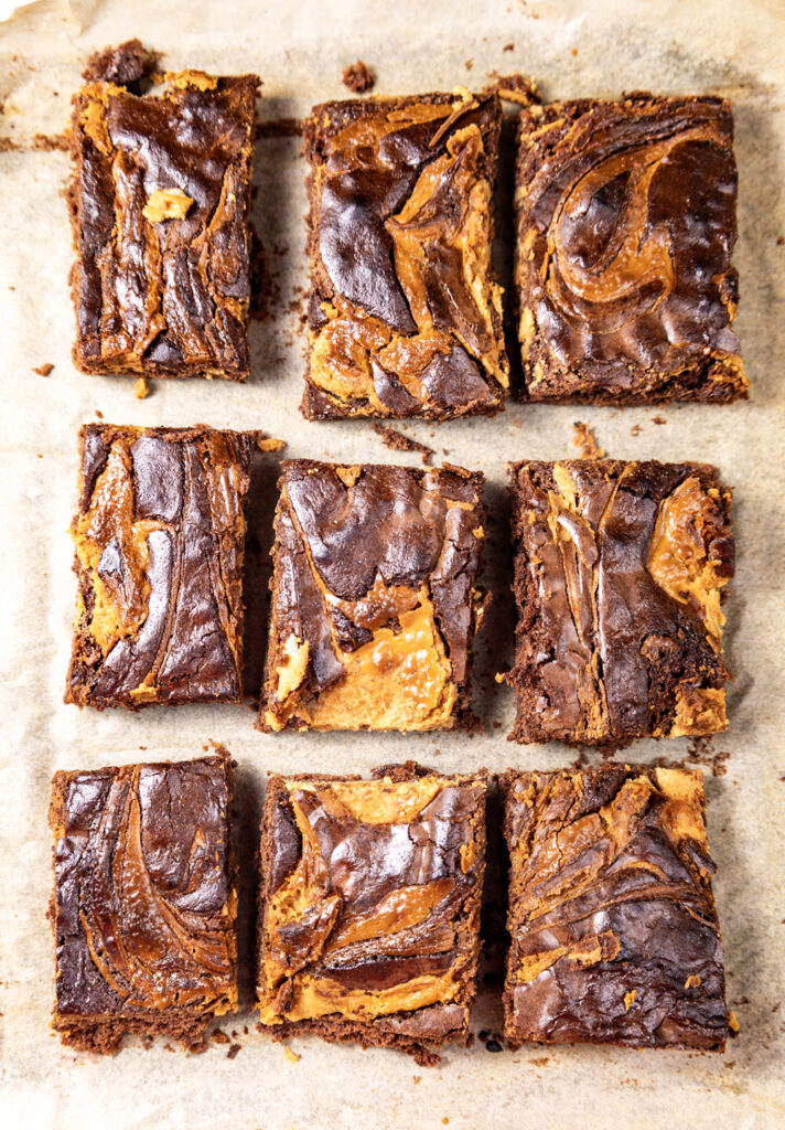 We're bringing together two of our favorites, peanut butter and chocolate in these delicious Peanut Butter Brownies. These are a quick and easy upgraded box mix that will get you a yummy dessert in under 30 minutes.